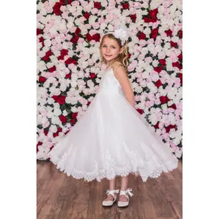 Tips for Choosing a Traditional Communion Gown