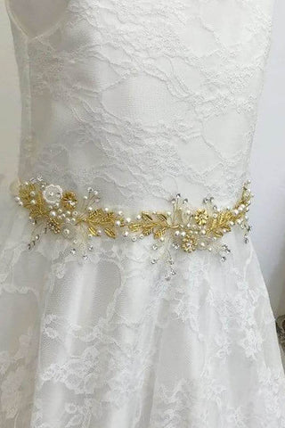 Golden Sash, Headpiece